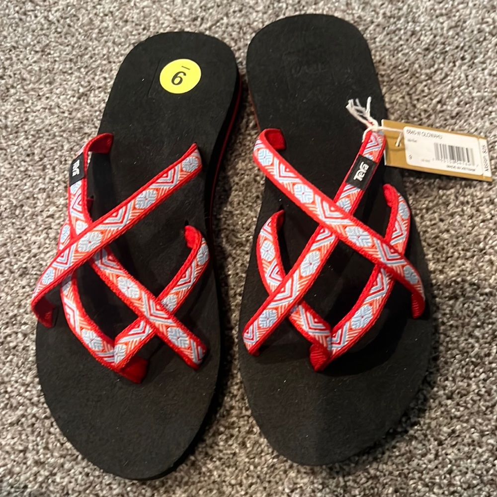 Womens Teva sandals size 9